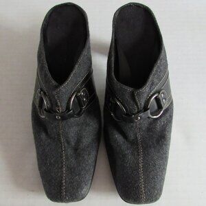 Aerosoles Fabric Mule/Clog In a Cinch Buckle Gray & Black Slip On Shoe Size 6.5M